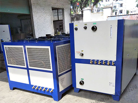 風(fēng)冷分體式水循環(huán)制冷機(jī)組